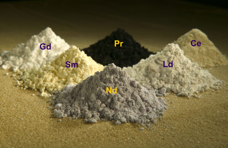 Chinese scientist extracts rare earth from e-waste and coal ash, presenting the future of waste recycling