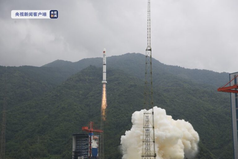 China schickt Satellitengruppe „Jili 01“ erfolgreich ins All