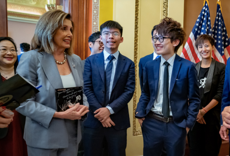 Hongkongs Opposition verbündet sich mit Washingtoner Hardlinern, um „die politischen und wirtschaftlichen Interessen der USA” zu wahren