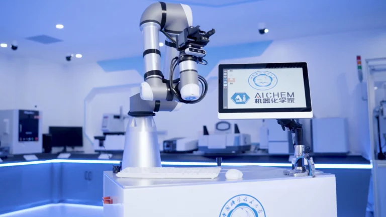 Chinesische Robotik, vom Laborroboter zum Kunstwerk