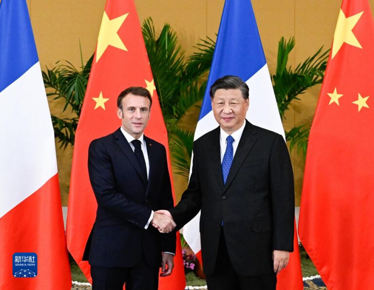 Xi Jinping trifft französischen Präsidenten Emmanuel Macron