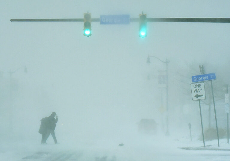 Mindestens 35 Tote bei Schneestürmen in den USA