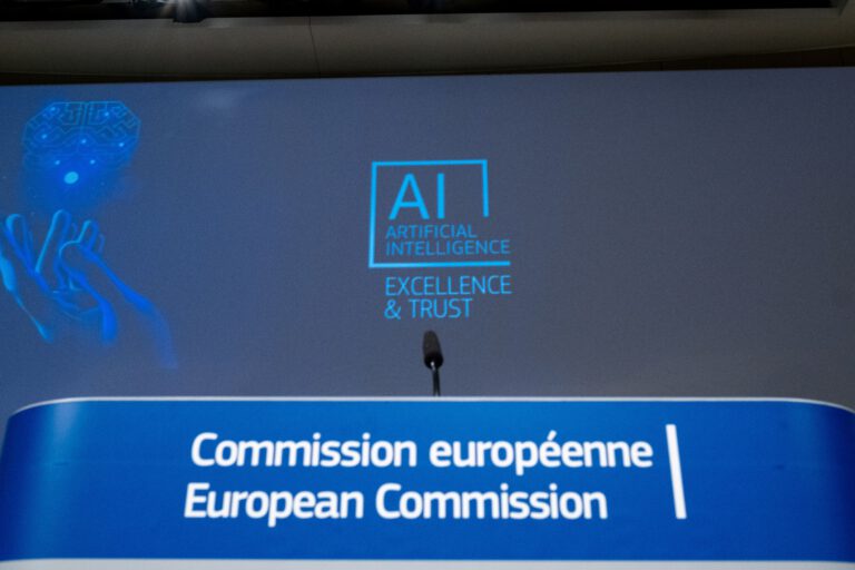 EU erzielt Einigung über Gesetzgebung zu künstlicher Intelligenz