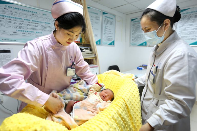 China Proposes 13 Fertility Support Measures