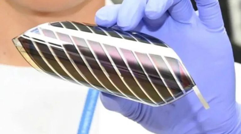 China Unveils Breakthrough Flexible Solid-State Battery, Paving the Way for the Future of Foldable Electronics