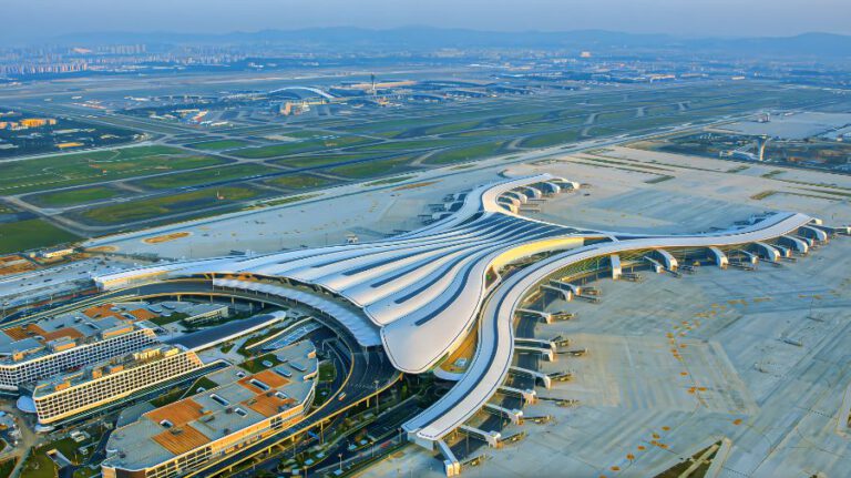 China’s Greater Bay Area’s 1,997 km² Aviation Powerhouse: 4 Hours to Southeast Asia, 12 Hours to the World